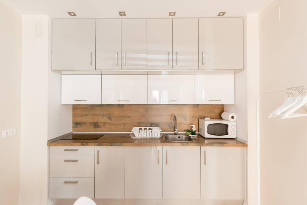 Ca2 - Apartamento Centrico De Un Dormitorio Con Opcion De Garaje 사라고사 외부 사진